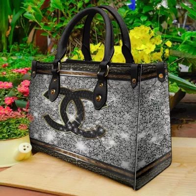 Limited Edition CHANEL LEATHER HANDBAG Luxury Brand W77-TDP0410C33