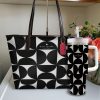KATE SPADE HANDBAG & TUMBLER HOT TREND 2026 - NMC0376NVH04