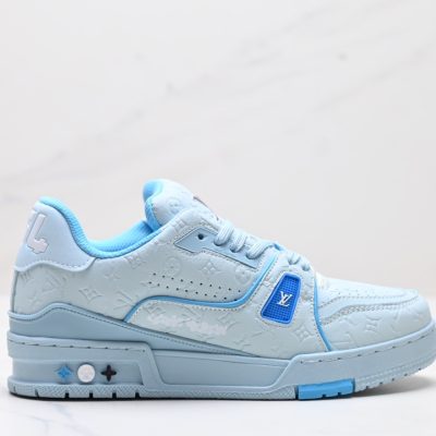Louis Vuitton Trainers  Monogram Light Blue NNL241107033