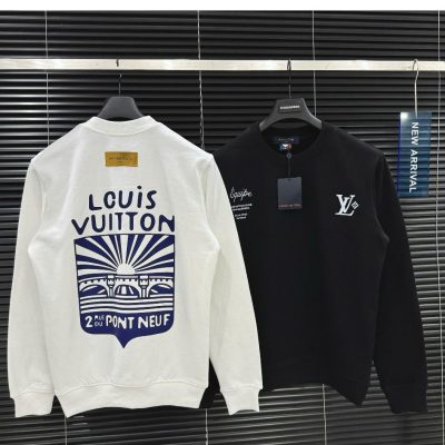 Louis Vuitton Sweater 2026 Pharrell Williams 'White' NNL24112916