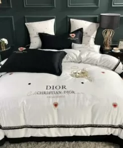 Premium Dior Bedding Set SJT-TDP1010C72