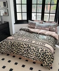Premium Dior Bedding Set SJT-TDP1010C75